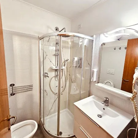 A&f Colosseo Nocleg ze śniadaniem 4*