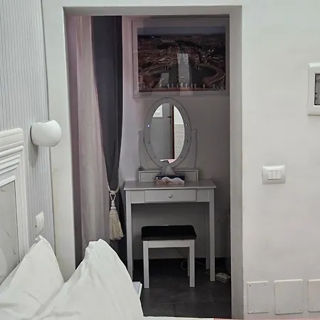 Bed & Breakfast A&f Colosseo 4*